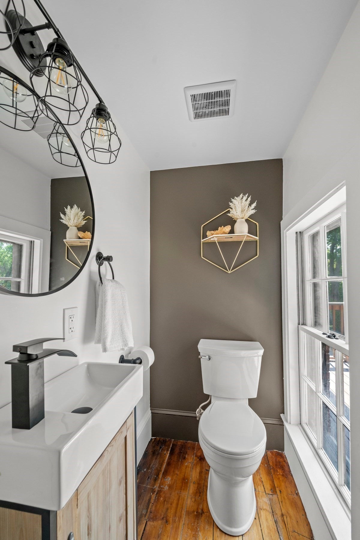 33 Broadway #2, Rockport, MA, 33 Broadway #2, Rockport, MA Photo #20