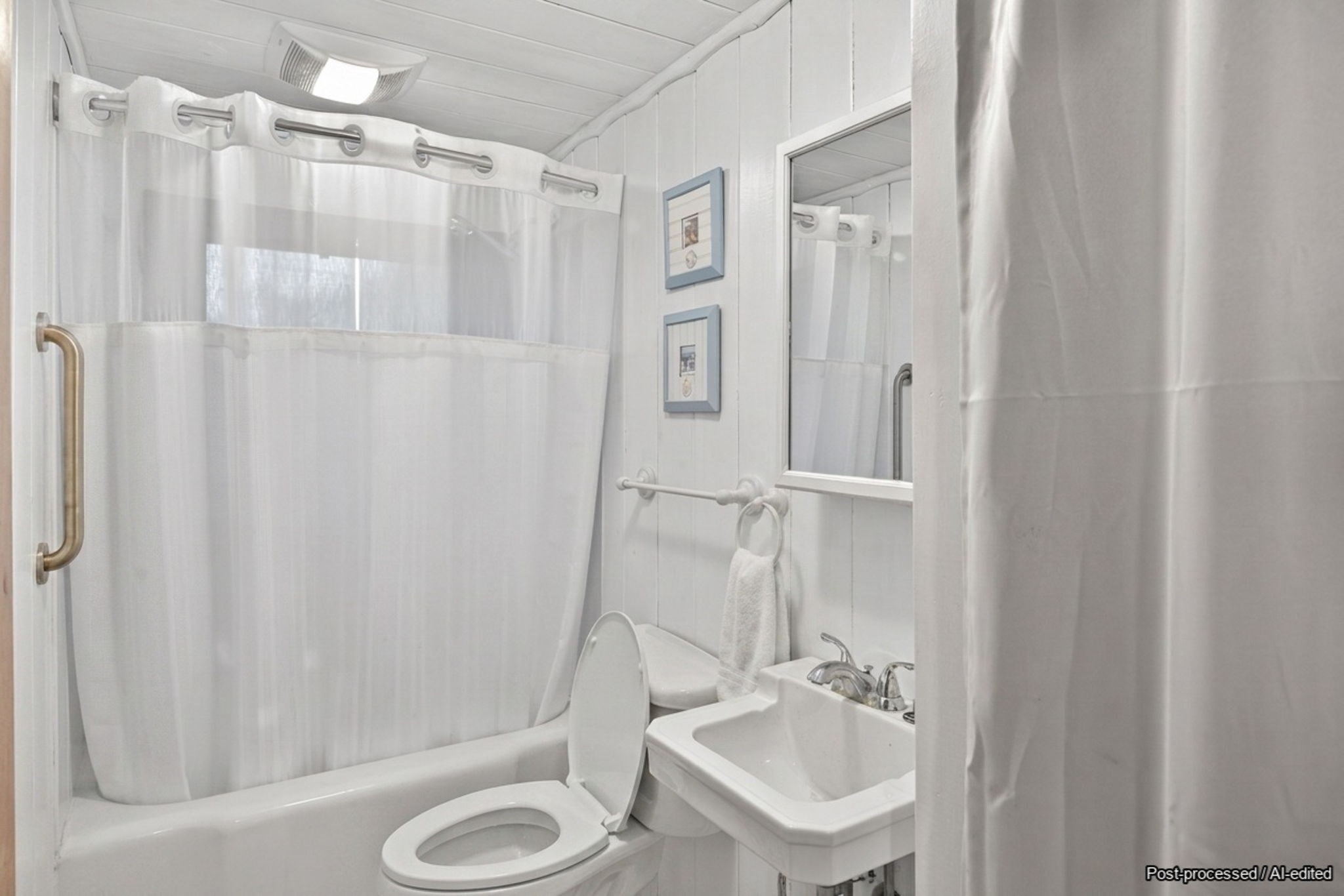 424 Grand Ave, Falmouth, MA Photo #11