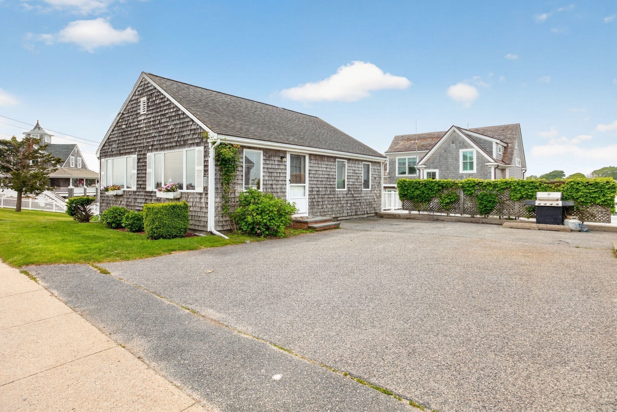 424 Grand Ave, Falmouth, MA Photo #18