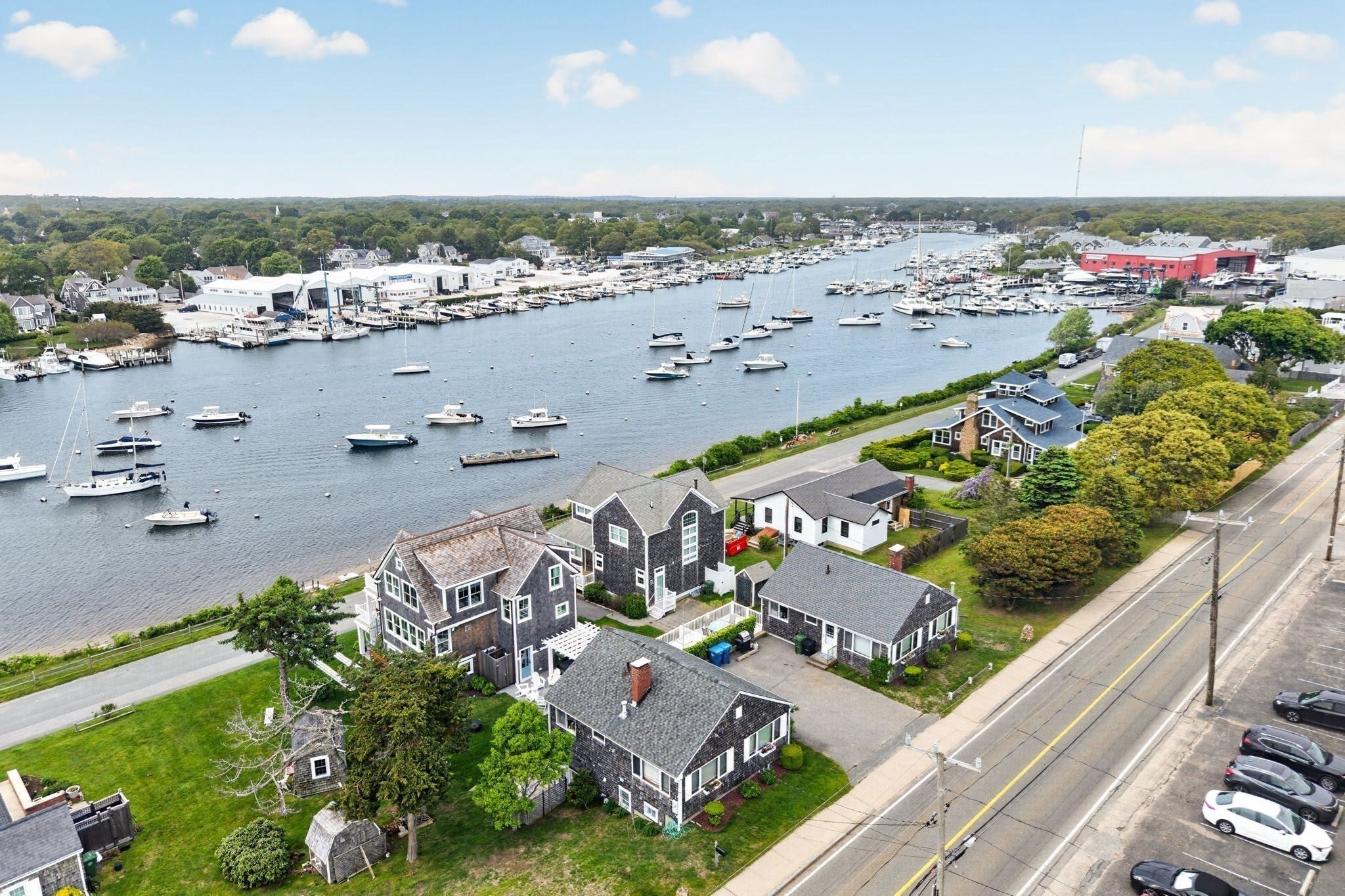 424 Grand Ave, Falmouth, MA Photo #4