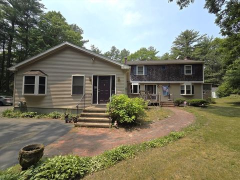 88A Colby Dr Halifax MA 02338