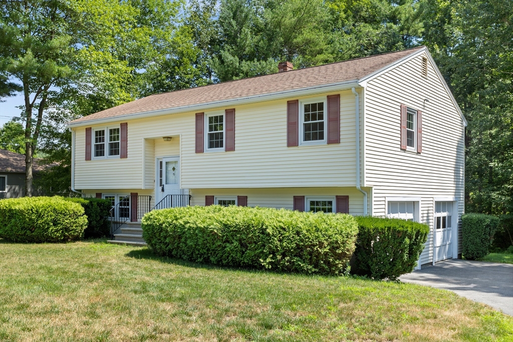 19 Douglas Dr