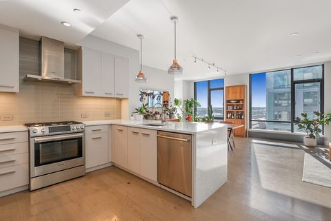 40 Traveler St 703 Boston MA 02118