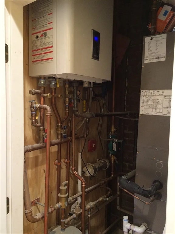 507 E 3rd St #3, Boston, MA, 507 E 3rd St #3, Boston, MA Photo #17
