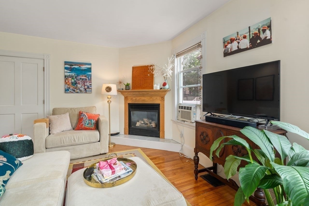 56 Capitol St 2