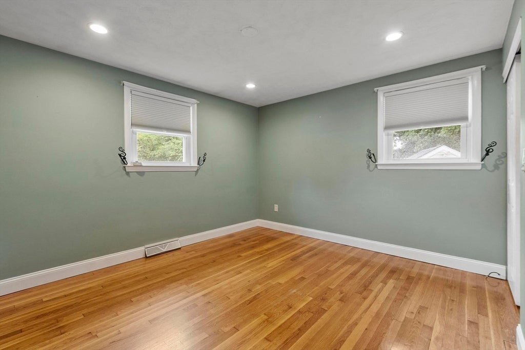 2 Stratton Dr, Hudson, MA, 2 Stratton Dr, Hudson, MA Photo #13