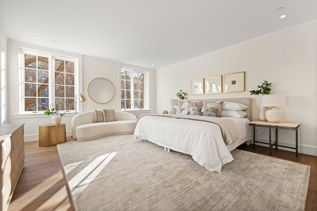397 Commonwealth Avenue #3, Boston, MA Photo #13