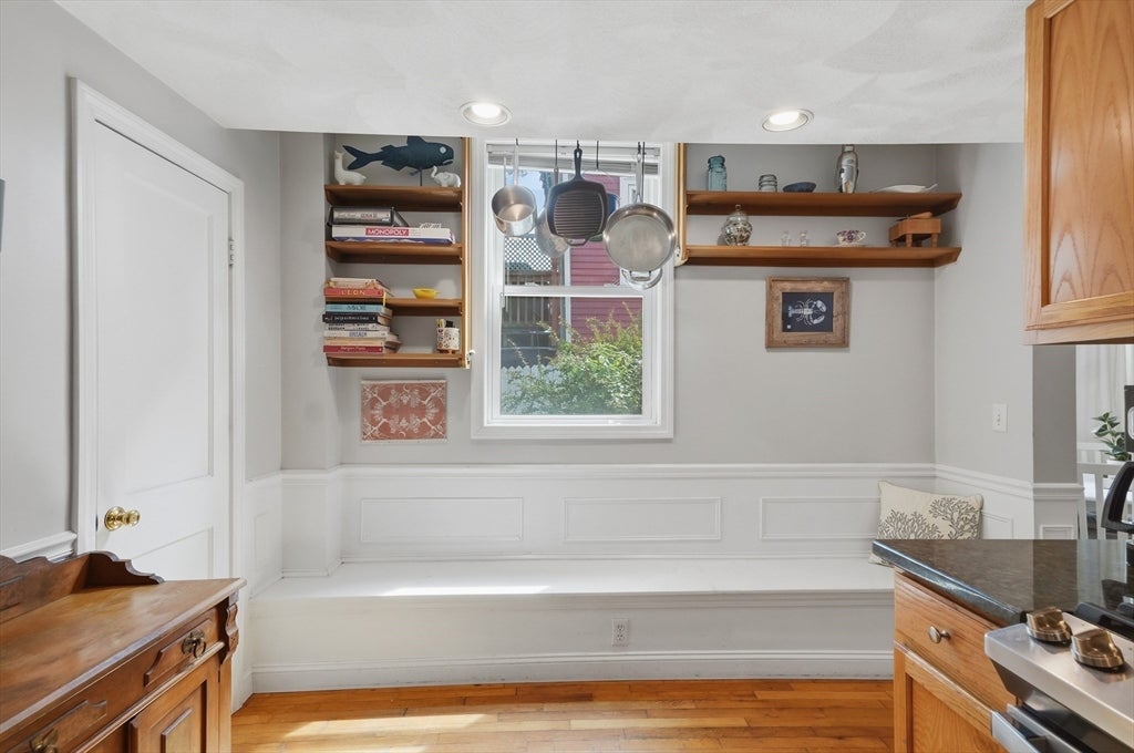 25 Elm Street #1, Gloucester, MA Photo #18