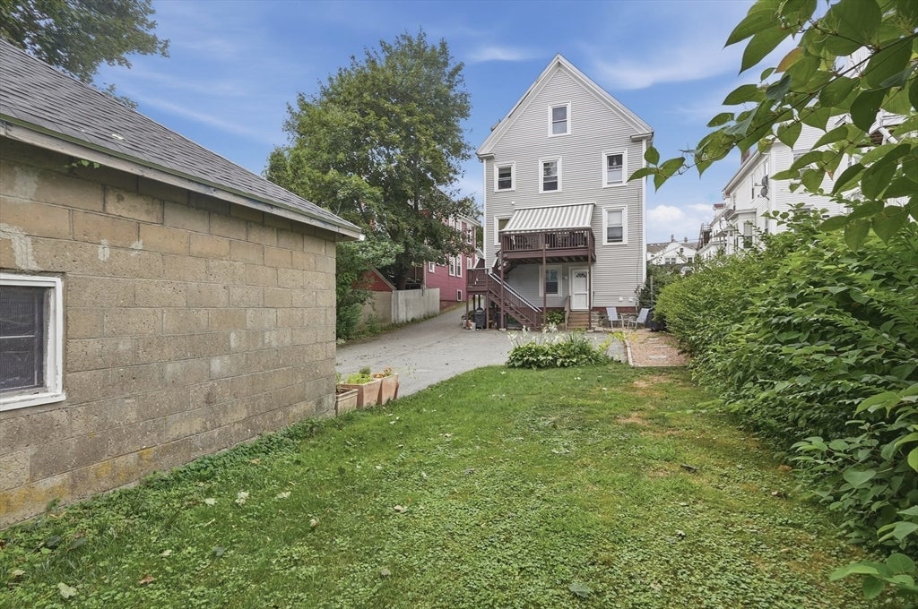 25 Elm Street #1, Gloucester, MA Photo #23