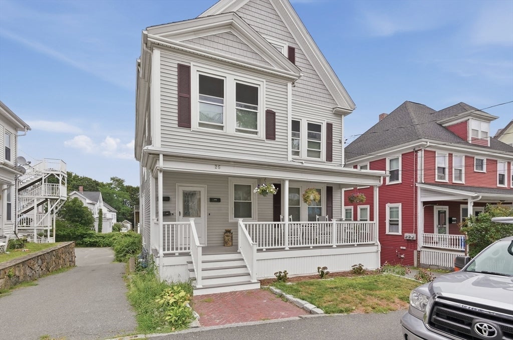 25 Elm Street #1, Gloucester, MA Photo #5