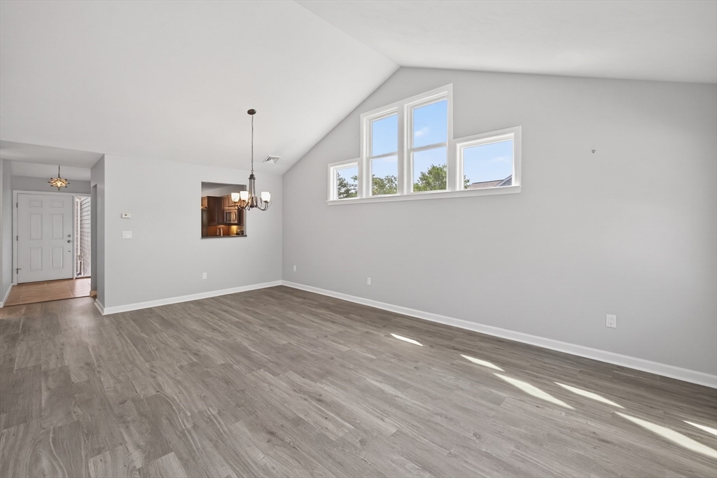 125 Bradstreete Crossing 125
