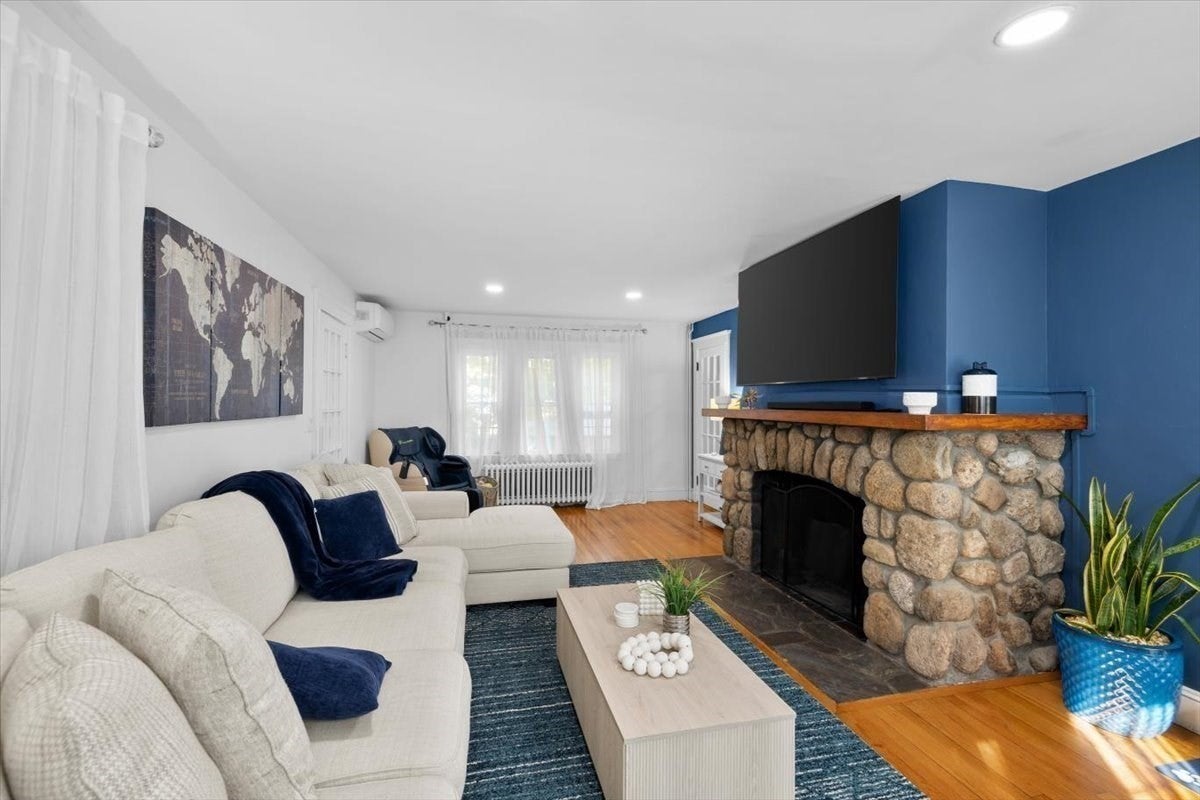 511 Palmer Ave, Falmouth, MA Photo #22
