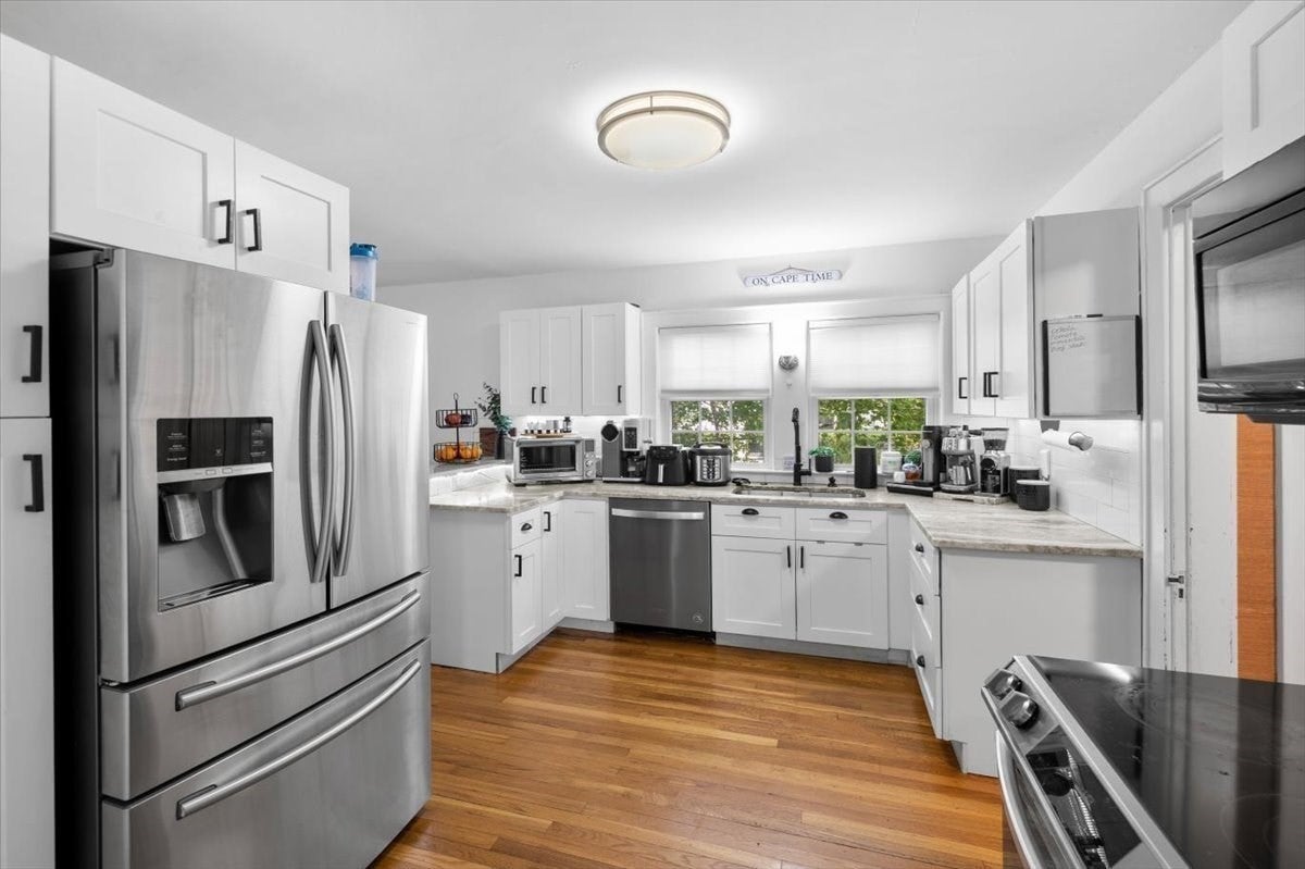 511 Palmer Ave, Falmouth, MA Photo #17