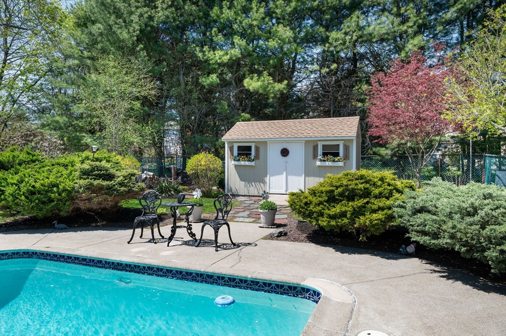 31 Rustic Ln, Reading, MA, 31 Rustic Ln, Reading, MA Photo #17