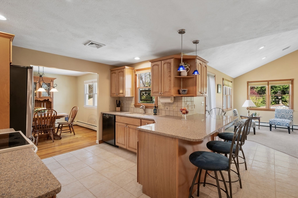 31 Rustic Ln, Reading, MA, 31 Rustic Ln, Reading, MA Photo #23