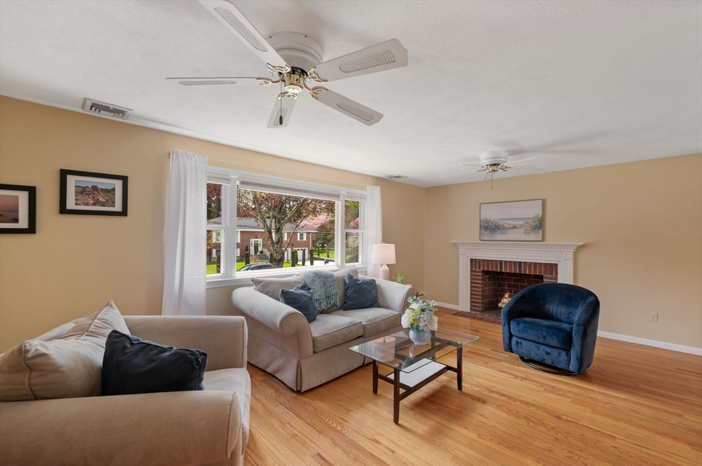 31 Rustic Ln, Reading, MA, 31 Rustic Ln, Reading, MA Photo #19