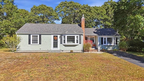 Photo of 32 Scholl Ave, Yarmouth, MA 02673 (MLS # 73590050)