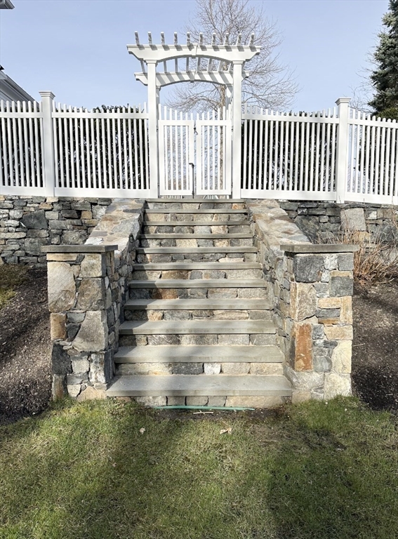 11 Mulligan Way