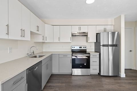 472 Essex Street 507 Lynn MA 01902