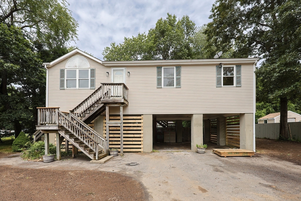 5 E Public St