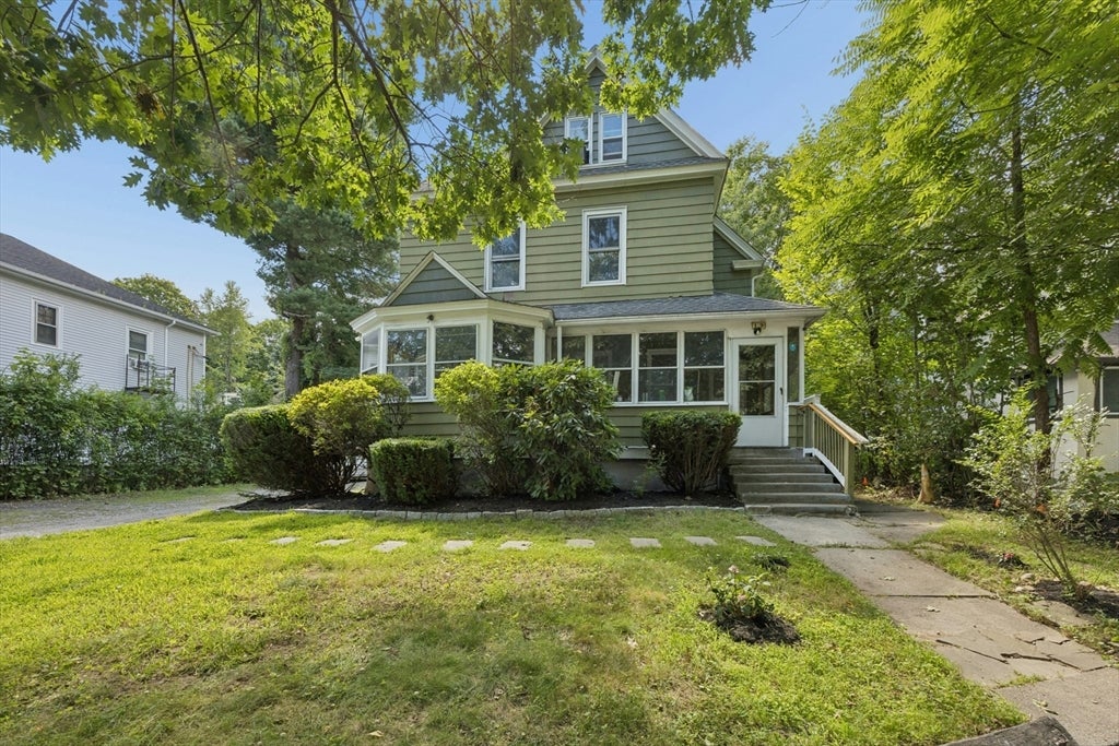 19 Englewood Avenue, Worcester, MA Photo #32
