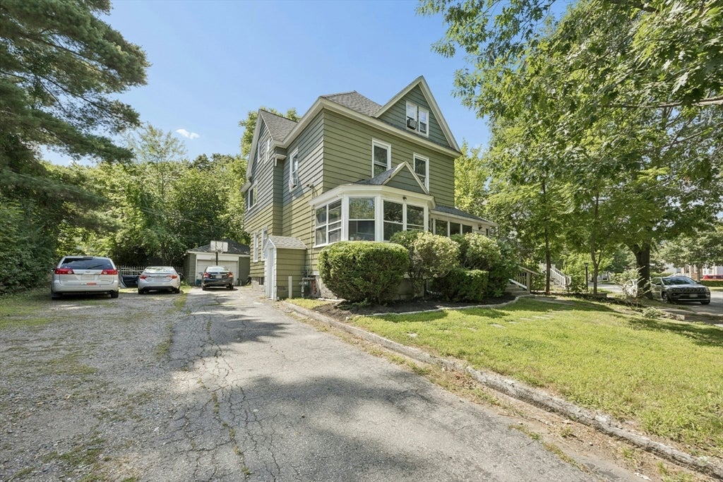 19 Englewood Avenue, Worcester, MA Photo #2