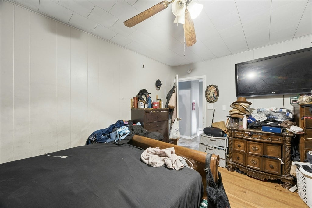 19 Englewood Avenue, Worcester, MA Photo #24