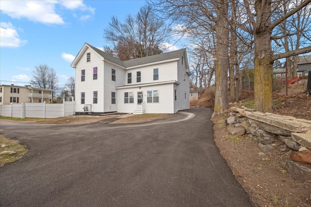 93 Hamilton St
