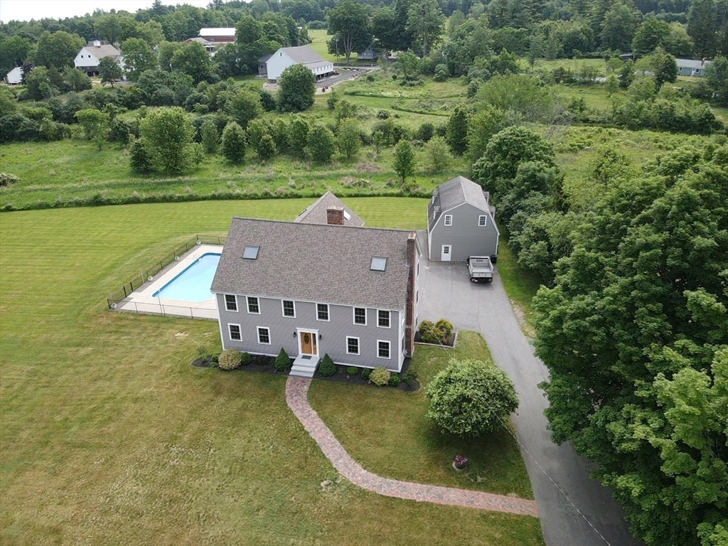21 Randall Rd
