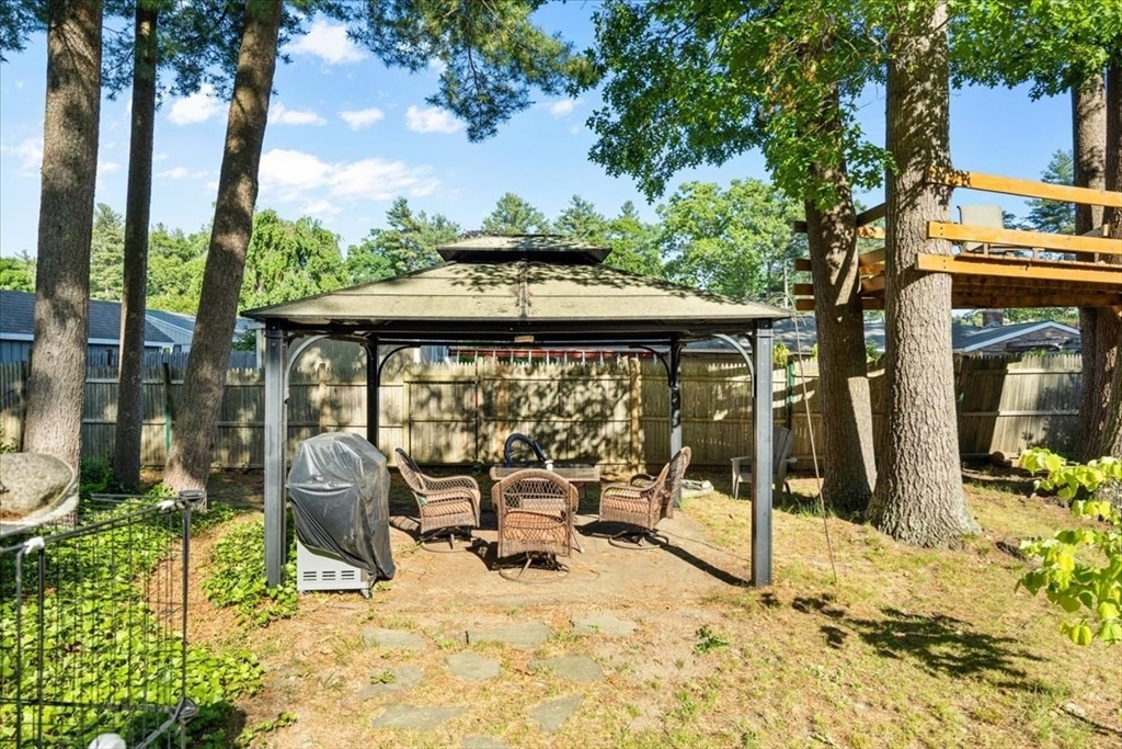 91 Cynthia Dr