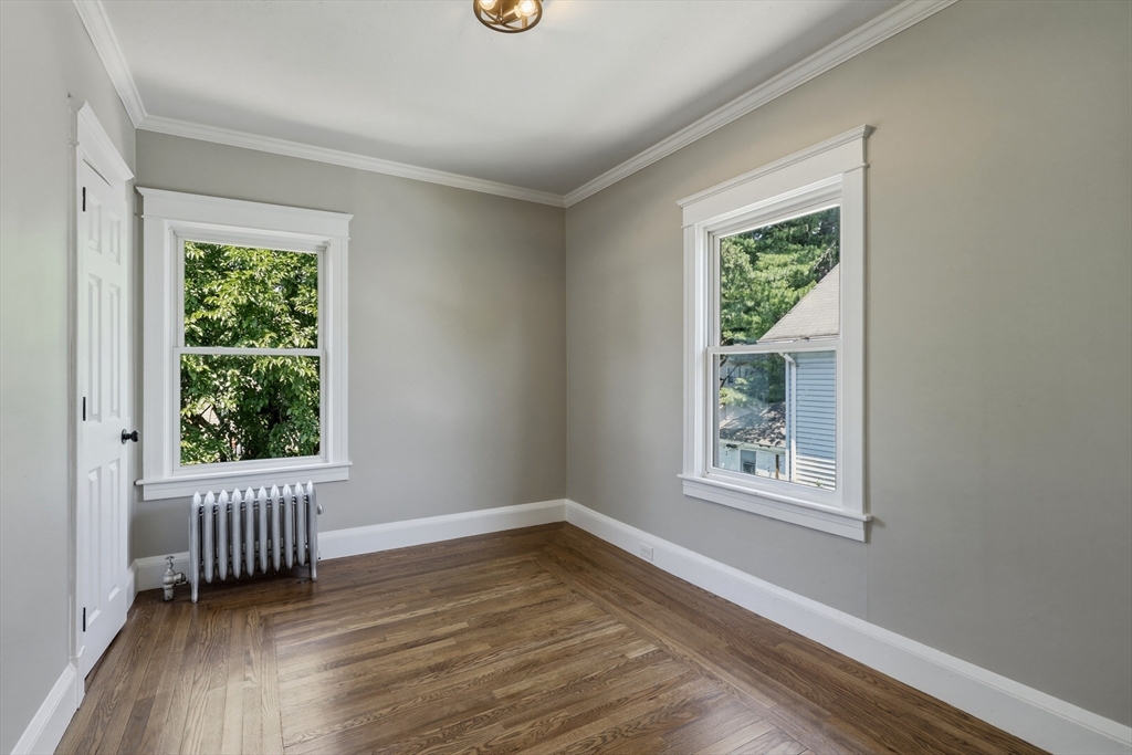 61 W Glen St, Holyoke, MA Photo #21
