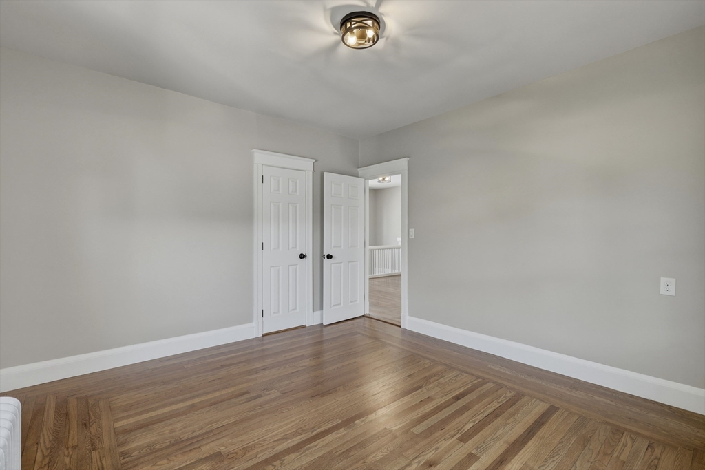 61 W Glen St, Holyoke, MA Photo #24