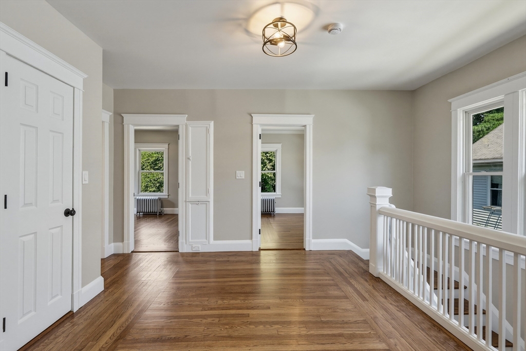 61 W Glen St, Holyoke, MA Photo #20