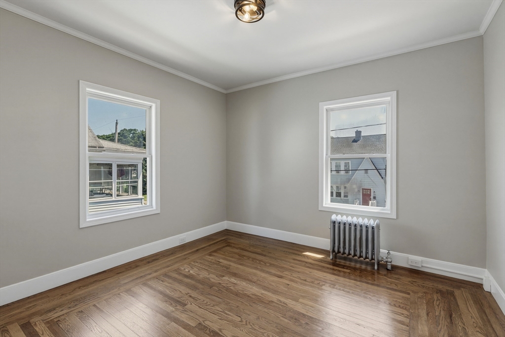 61 W Glen St, Holyoke, MA Photo #31