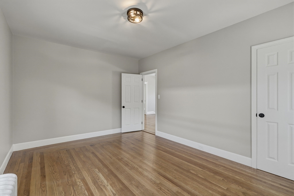 61 W Glen St, Holyoke, MA Photo #30