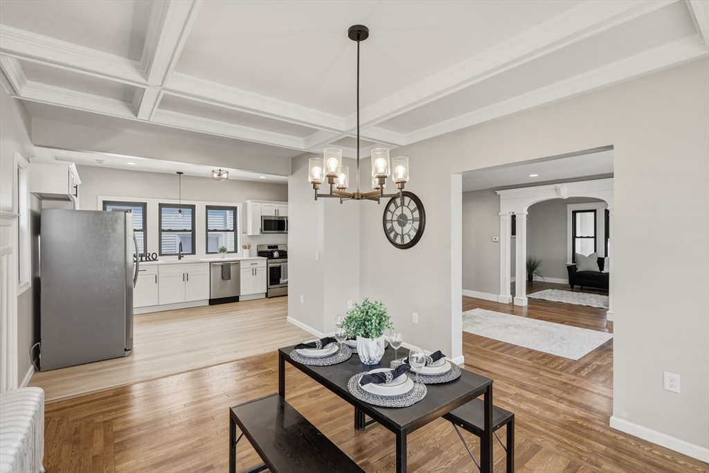 61 W Glen St, Holyoke, MA Photo #5