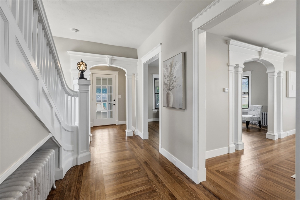 61 W Glen St, Holyoke, MA Photo #10
