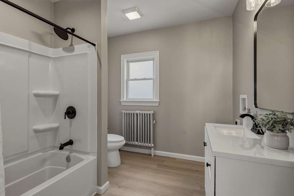 61 W Glen St, Holyoke, MA Photo #25