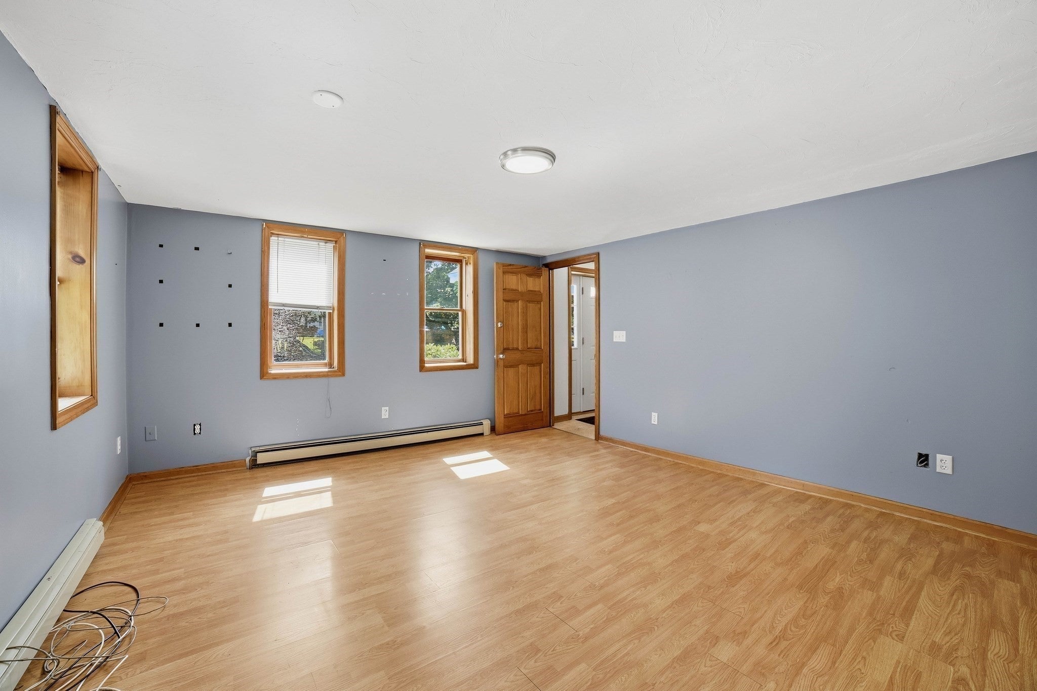 102 Sycamore Street, Millbury, MA, 102 Sycamore Street, Millbury, MA Photo #4