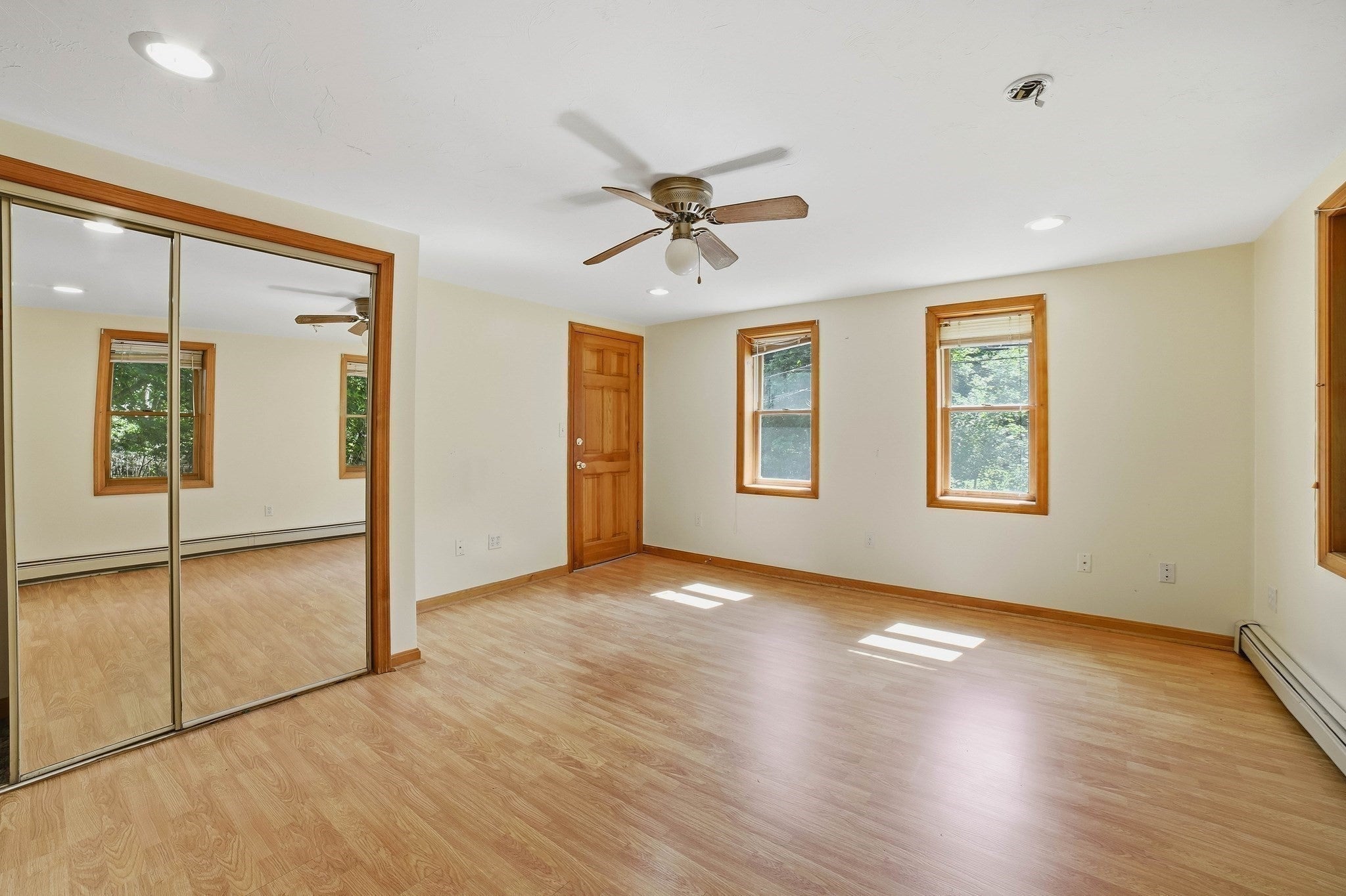 102 Sycamore Street, Millbury, MA, 102 Sycamore Street, Millbury, MA Photo #23