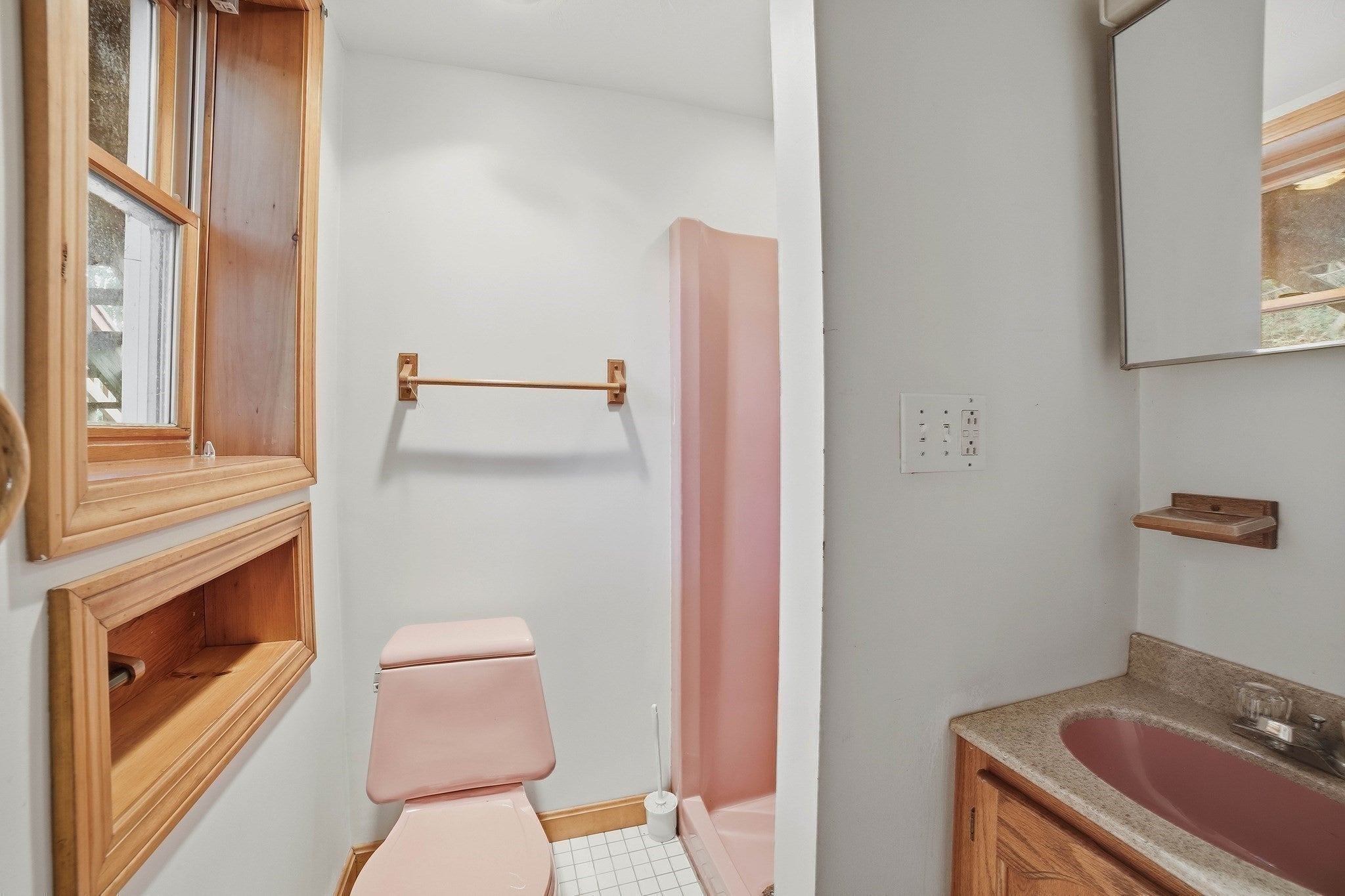 102 Sycamore Street, Millbury, MA, 102 Sycamore Street, Millbury, MA Photo #12