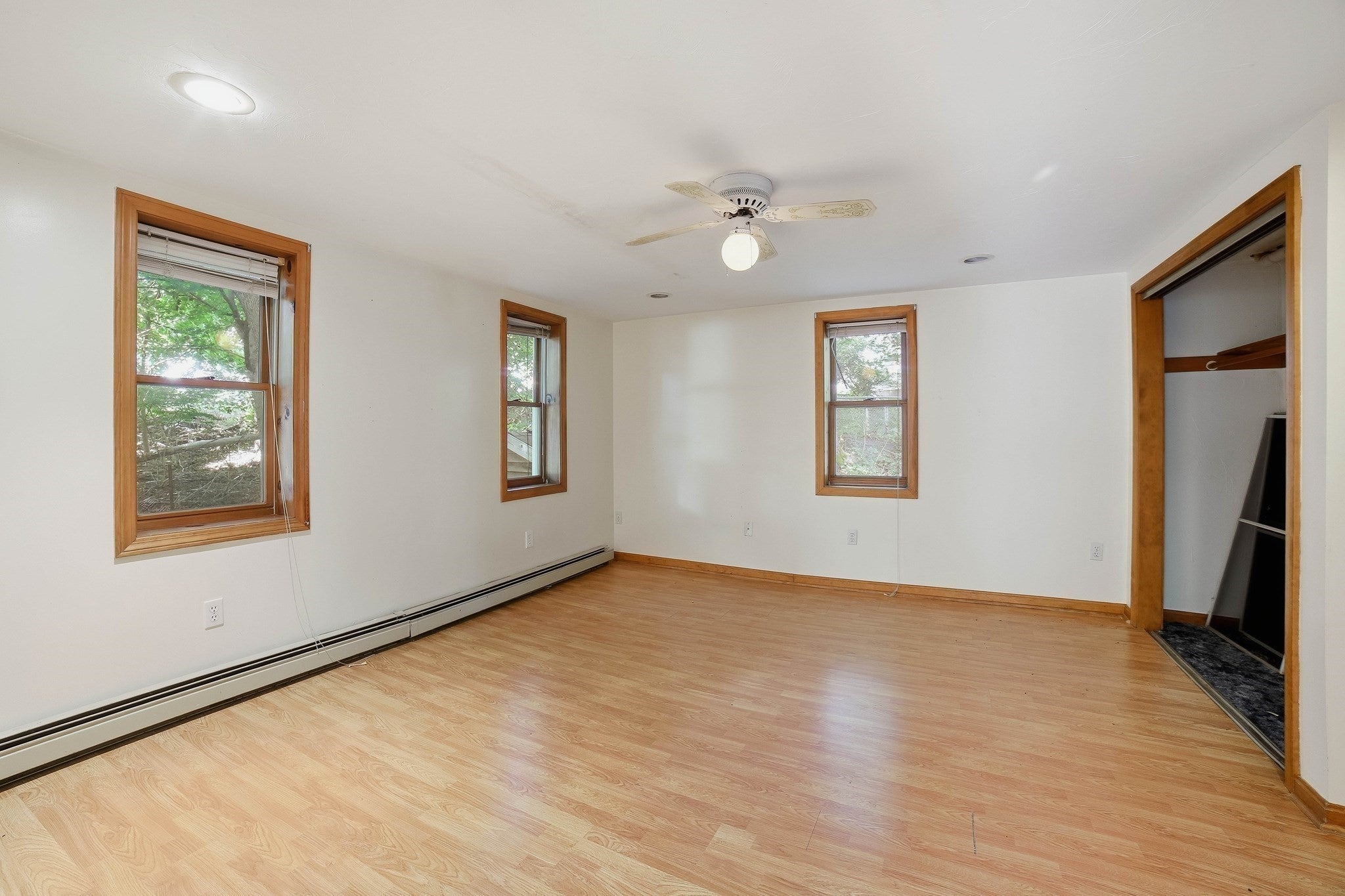 102 Sycamore Street, Millbury, MA, 102 Sycamore Street, Millbury, MA Photo #24