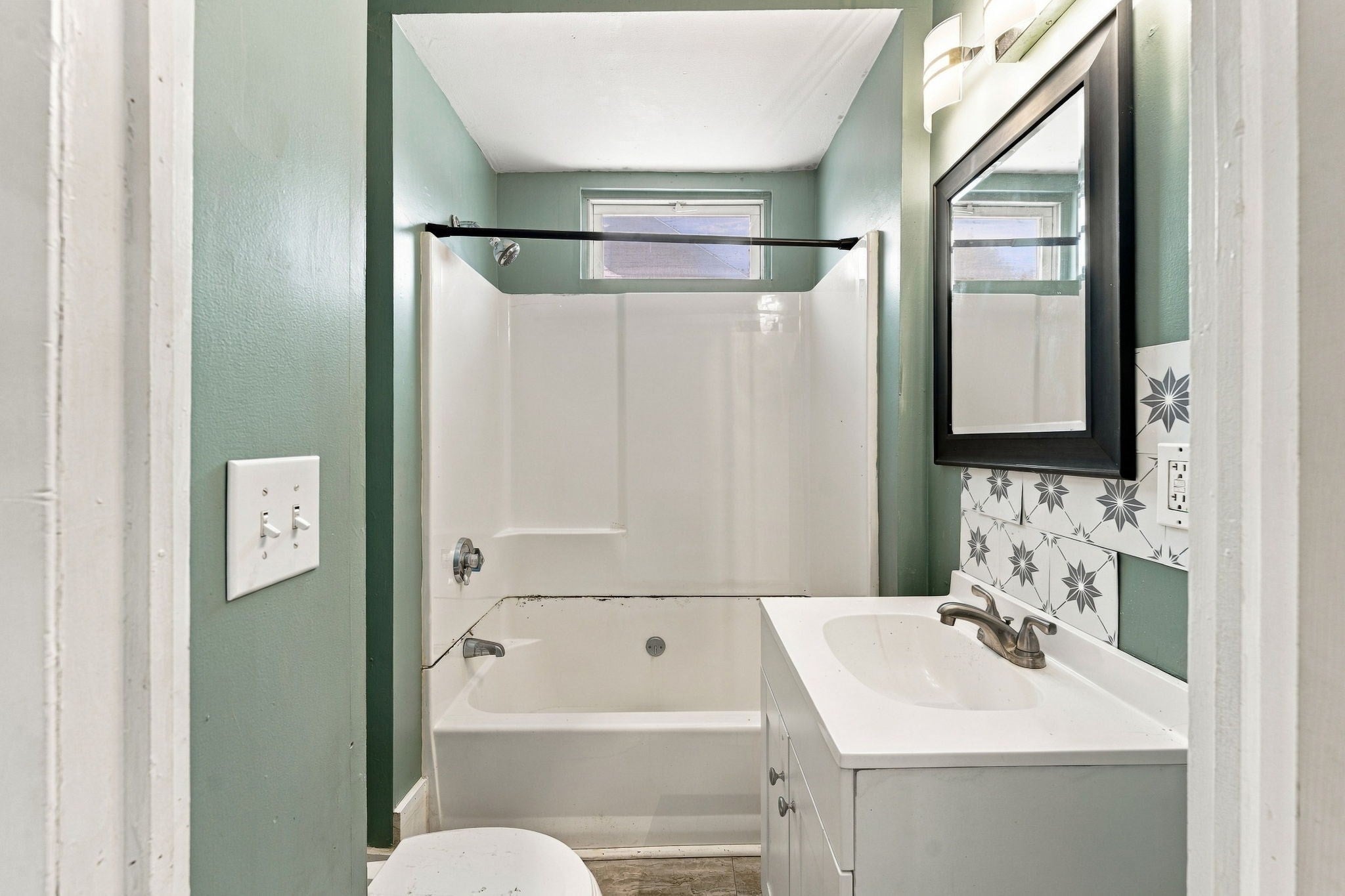 358 Privilege St, Woonsocket, RI Photo #12