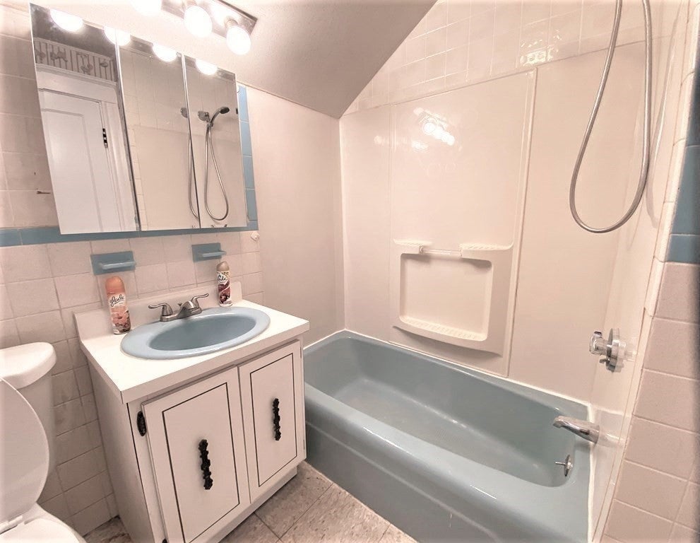 55 Dearborn ST, Medford, MA, 55 Dearborn ST, Medford, MA Photo #19