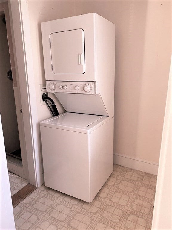 55 Dearborn ST, Medford, MA, 55 Dearborn ST, Medford, MA Photo #33