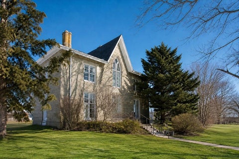 Photo of 181 Washington Street, Fairhaven, MA 02719 (MLS # 73512287)