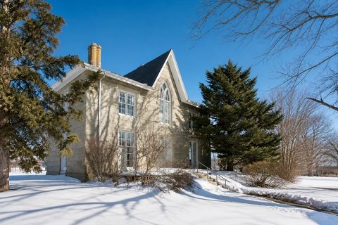 Photo of 181 Washington Street, Fairhaven, MA 02719 (MLS # 73512287)