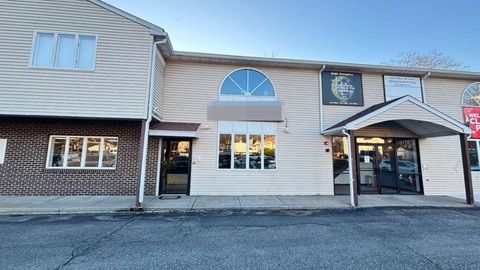 Photo of 72 Hosmer St, Marlborough, MA 01752 (MLS # 73507363)