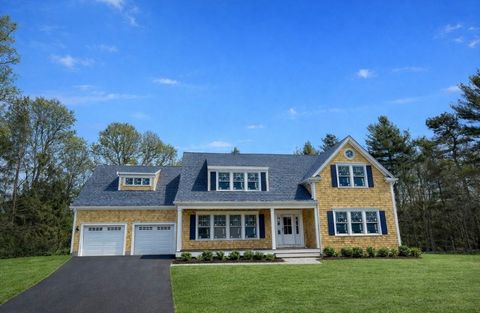 15 Oak Avenue Bourne MA 02534