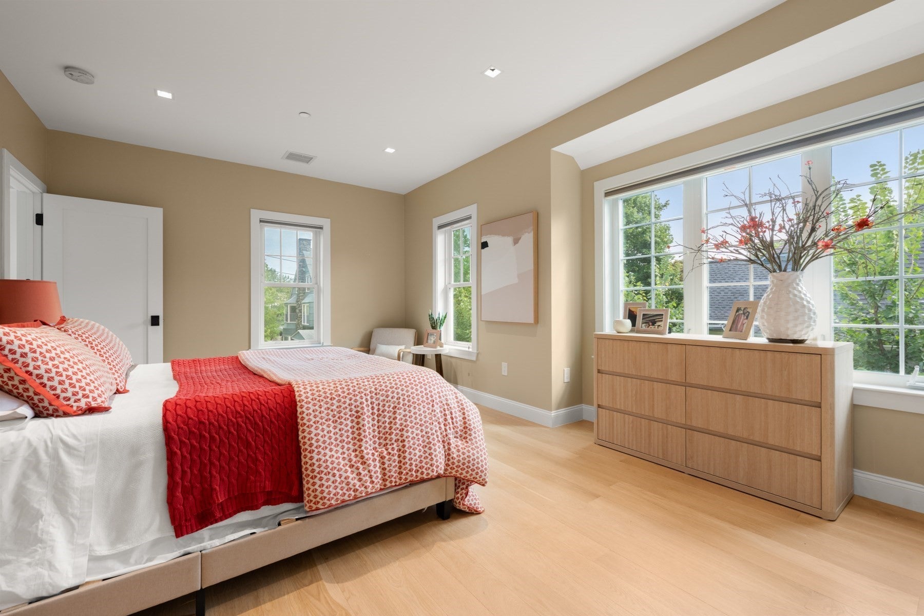 21 Crowninshield Rd #2-1, Brookline, MA Photo #14